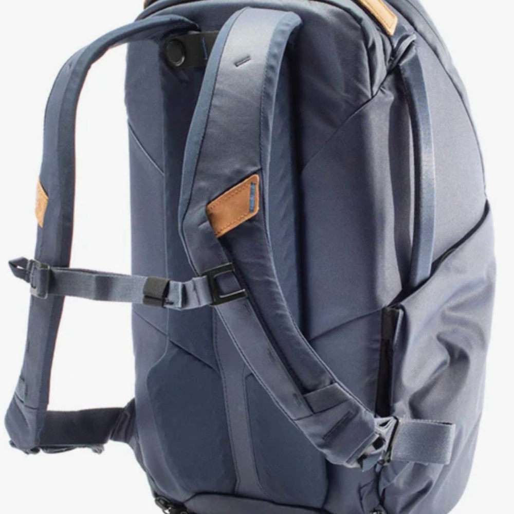 Peak Design Everyday Backpack Zipped - Midnight Blue - Picture 4 of 17